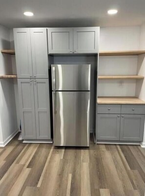 Lots of cabinet space