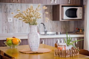 The proprty features a fully equipped kitchen