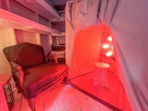 Your own personal Sauna and health retreat all in one! 