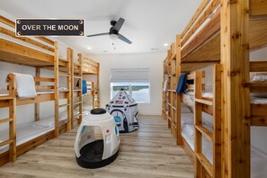 Cloud Nine - Upper Level: Bedroom 7 w/ 12 twin beds and ensuite bathroom