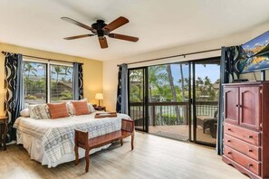 Primary Bedroom with King bed, private lanai
