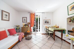 Living and dining room