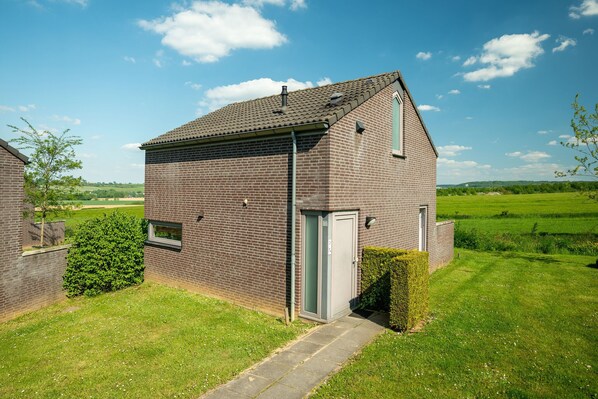 Holiday Home Exterior [summer]
