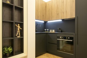 Kitchen, Room Detail