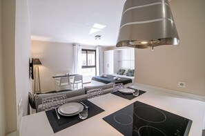 Bedroom, Dining Room, Kitchen, Living Room