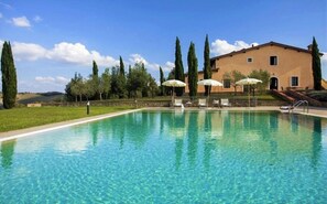 Building Exterior, Garden, Outdoor, Pool