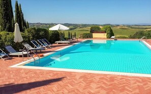 Building Exterior, Garden, Outdoor, Pool, Scenic View