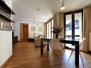 Balcony / Terrace / Patio, Dining Room, Living Room