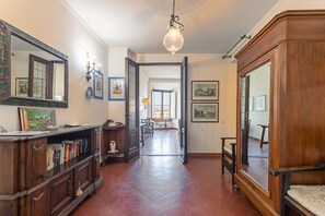 Living Room, Main Entrance