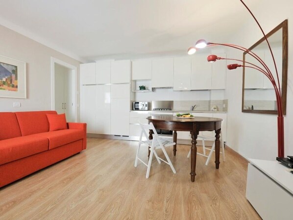 Autumn, Living Room