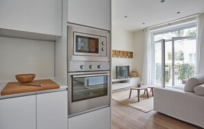 Balcony / Terrace / Patio, Dining Room, Kitchen, Living Room