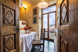 Dining Room, Kitchen