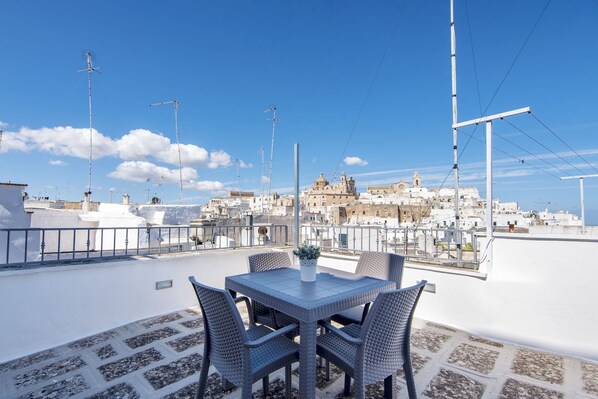 Balcony / Terrace / Patio, Outdoor