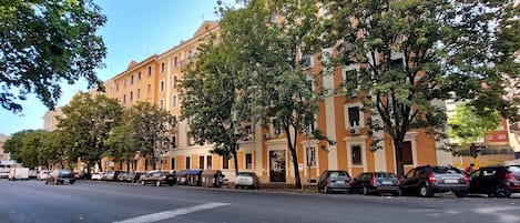 Building Exterior, Scenic View