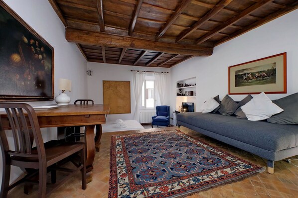 Bedroom, Living Room