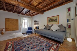Comfort Studio Apartment next to the Colosseum; Rome, Italy
