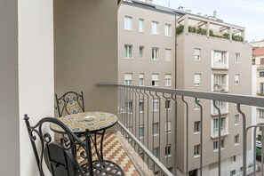 Balcony / Terrace / Patio