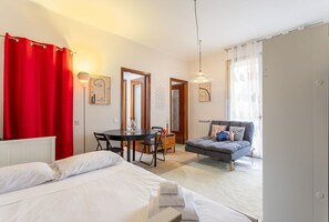 Bedroom, Living Room