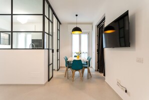 Dining Room, Kitchen