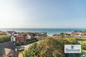 Beach/ocean view