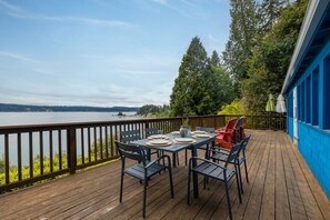 Spacious Deck