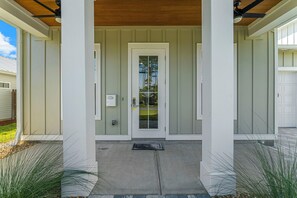 Front of unit