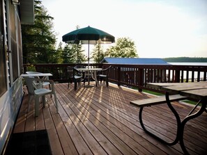 Molly Cabin @ Captain's Cove on Drummond Island (3522)