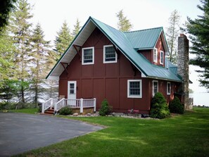 Northern Adventure on Drummond Island (3574)