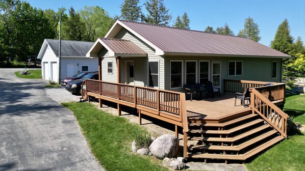 Cedarside @ Captain's Cove on Drummond Island (2768)