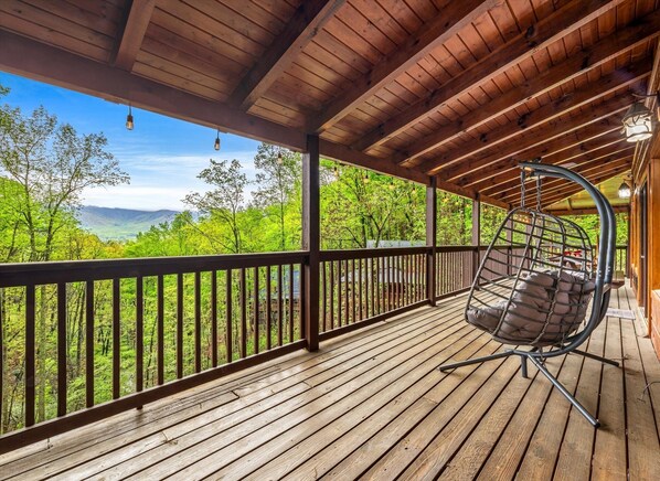 Main Level Deck with Swing to RELAX and Soak in the view of Wears Valley