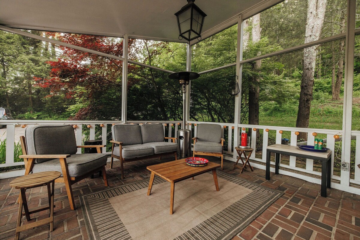 COUNTRY RETREAT WITH POOL 10 MN FROM KENT CT