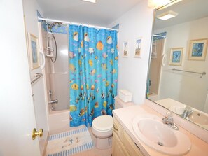 1st floor tub shower bath