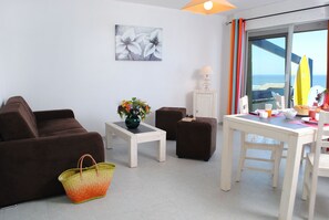 Please note that while a sea view is not guaranteed, the resort is conveniently located just 50 meters from the beach and offers direct access.
