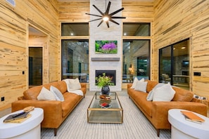 Where comfort meets style: our cozy living room.