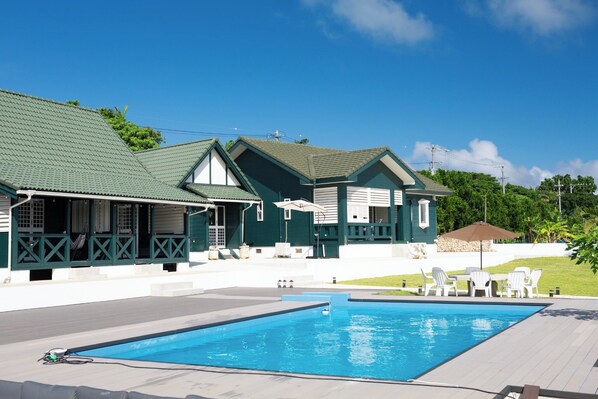 Outdoor swimming pool