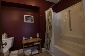 Room 4 Bath