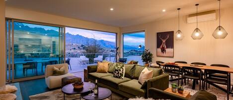 Dreamy winter getaway for your Queenstown ski holiday