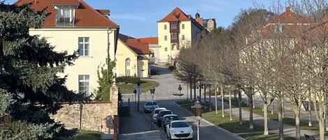 Allee 34