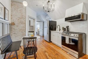 Enjoy cooking full meals from the comfort of "home"!