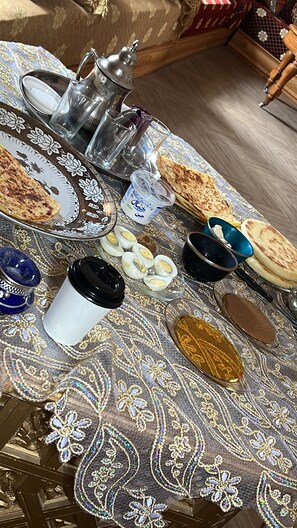 Breakfast meal