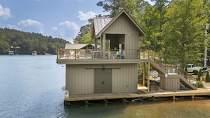 Boathouse for Rest Ashored