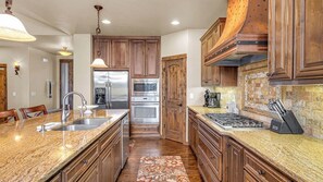Kitchen - Kitchen