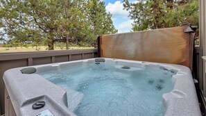 Private Hot Tub - Private Hot Tub