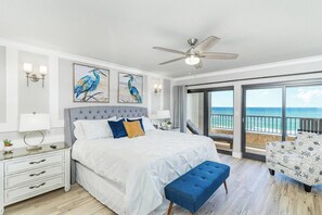 Master bedroom with king size bed, a 50" smart television, closet and a private ensuite. Also has those breathtaking gulf views!