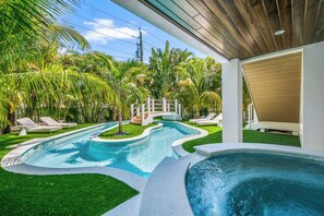 Lazy River Style Pool and Spa