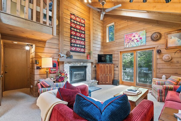 Welcome to Little House in the Woods!