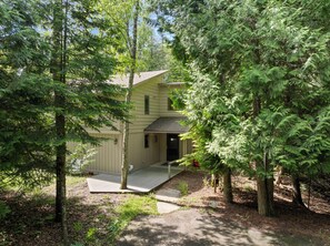 View of the property's main entrance