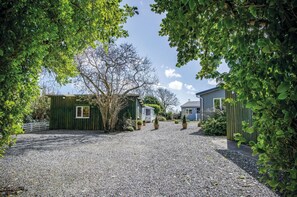 Skomer Lodge - 2 Bedroom Lodge - Manorbier (18621)