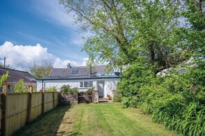Soap Barn - 1 Bedroom Cottage - Manorbier (19527)