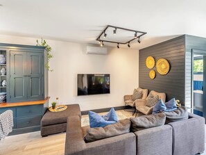 Living area | Seabrook House, Hythe